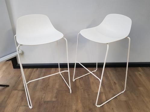 Design kruk wit, Antiek en Kunst, Antiek | Meubels | Stoelen en Sofa's, Ophalen