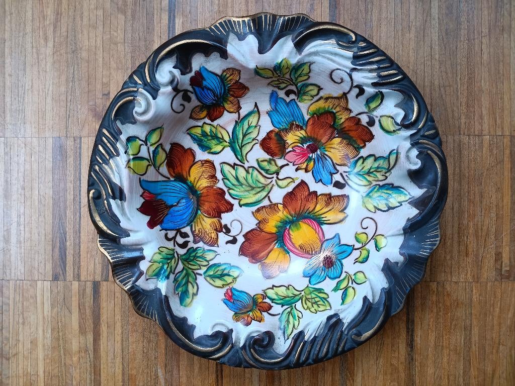 Prachtige schaal gemerkt H. Bequet, Antiquités & Art, Antiquités | Plateaux, Enlèvement ou Envoi