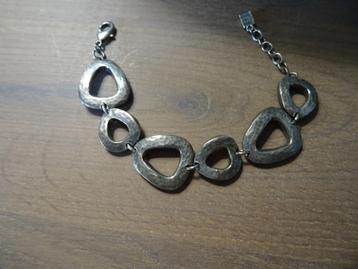 vintage armband Lili La Pie Frankrijk beschikbaar voor biedingen
