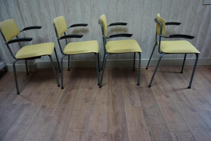 Set van 4 vintage stoelen/ armstoelen Friso Kramer, Huis en Inrichting, Stoelen, Grijs, Ophalen of Verzenden