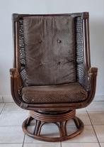 Chaise à bascule rotative en rotin, Antiquités & Art, Enlèvement ou Envoi