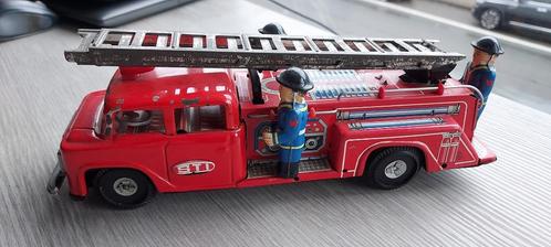 oude speelgoed brandweerwagen met 3  pompiers, Antiek en Kunst, Antiek | Speelgoed, Verzenden