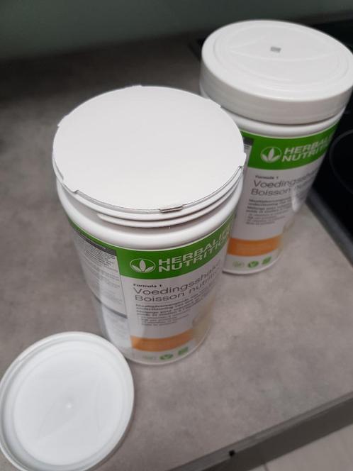 Herbalife 2 shakes, Handtassen en Accessoires, Uiterlijk | Dieet en Afvallen, Nieuw, Drank, Verzenden