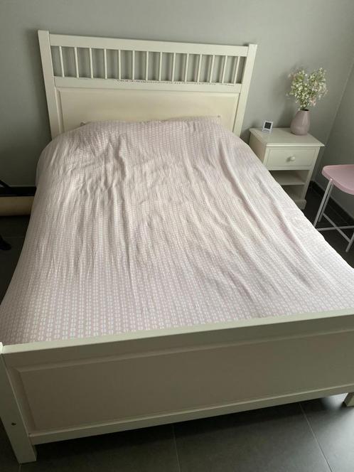 Bed 140 cm met lattenbodem en nieuwe matras, Huis en Inrichting, Slaapkamer | Bedden, Gebruikt, Tweepersoons, 140 cm, 200 cm, Hout