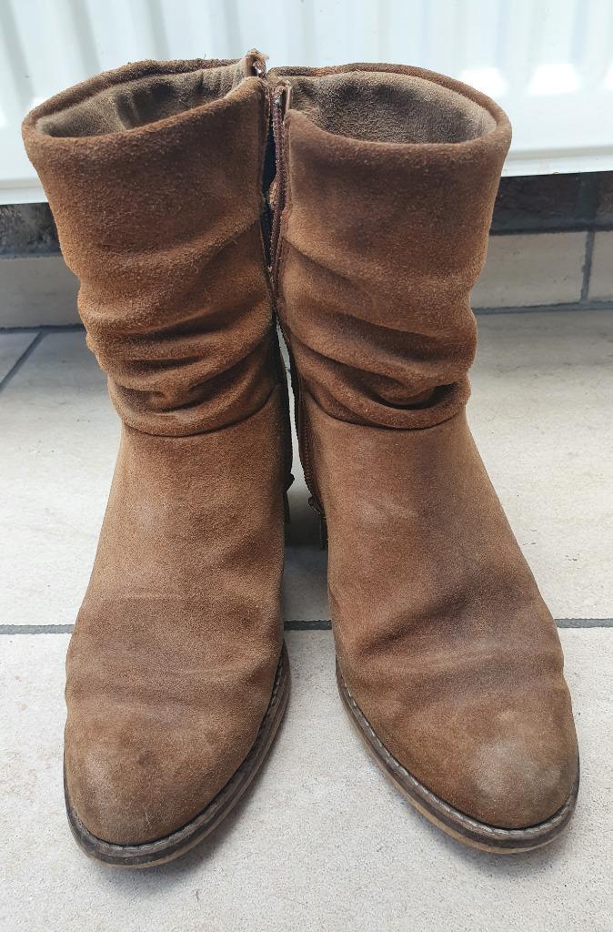 Bruine enkellaarsjes maat 36, Kleding | Dames, Schoenen, Gedragen, Lage of Enkellaarzen, Bruin, Ophalen of Verzenden