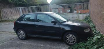 Audi A3 2000, Autos, Achat, Attache-remorque, Boîte manuelle, Noir