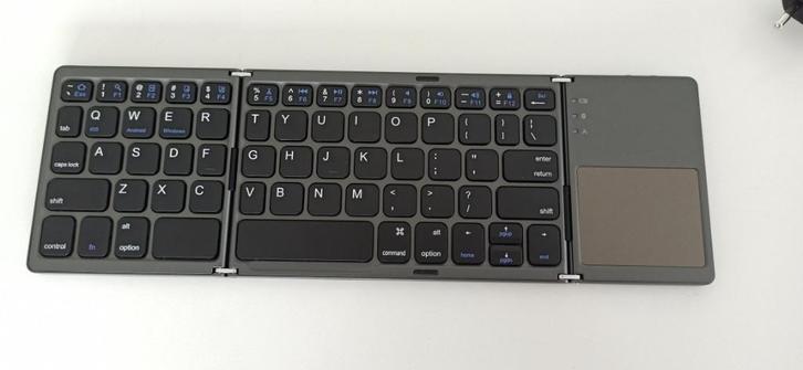 opvouwbaar bluetooth toetsenbord/trackpad oplaadbaar (nieuw), Computers en Software, Toetsenborden, Nieuw, Qwerty, Draadloos, Opvouwbaar