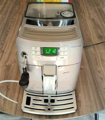 Saeco Intelia EVO (HD8752/95), Ophalen, 2 tot 4 kopjes, Afneembaar waterreservoir, Koffiebonen