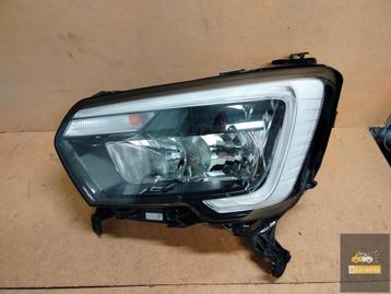 Renault Master IV linkerlamp Ideaal beschikbaar voor biedingen