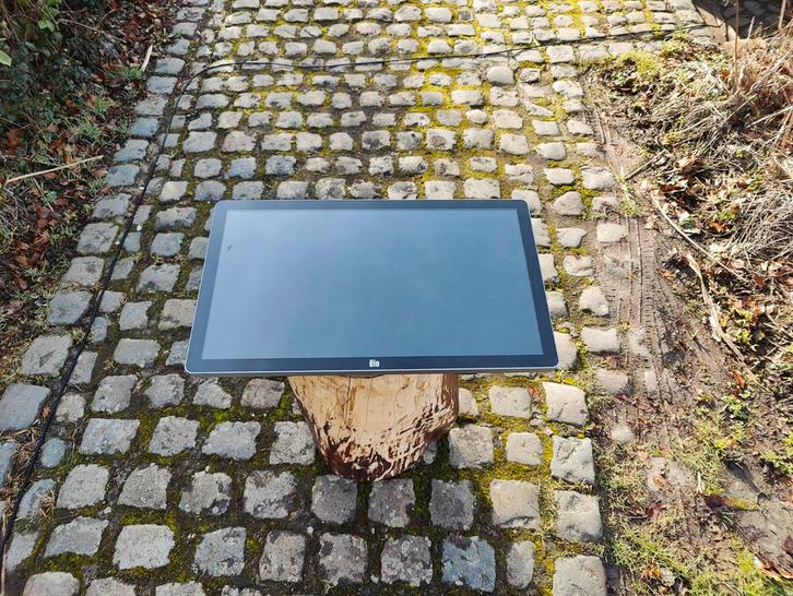 Elo touchscreen 32" monitor met draagarm, Computers en Software, Monitoren, Touchscreen, Ophalen