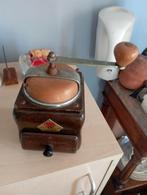 Oude koffiemolen, Antiquités & Art, Antiquités | Ustensiles de cuisine, Enlèvement