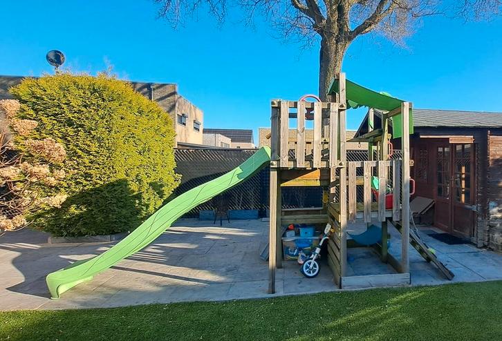 Heel leuk, veelzijdig speeltoestel fatmoose, Kinderen en Baby's, Speelgoed | Buiten | Speeltoestellen, Gebruikt, Glijbaan, Klimtouw