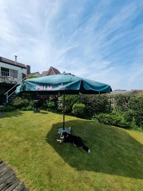 Grand parasol, Jardin & Terrasse, Parasols, Utilisé, Parasol sur pied, 3 à 4 mètres, Réglable, Étanche, Enlèvement