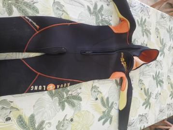 Duikpak aqualung size 12 beschikbaar voor biedingen