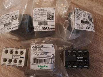 6 contact blokken LA1KN40 Schneider beschikbaar voor biedingen