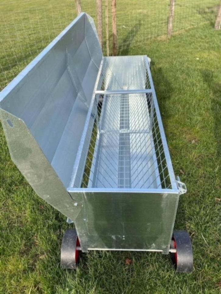 grote hooiruif op wielen met opvangbak, Dieren en Toebehoren, Schapen, Geiten en Varkens