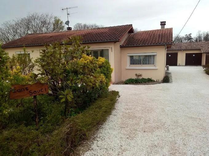 Te huur vakantiewoning Frankrijk, Vakantie, Vakantiehuizen | Frankrijk, Dordogne, Boerderij of Cottage, Dorp, In bos, 3 slaapkamers