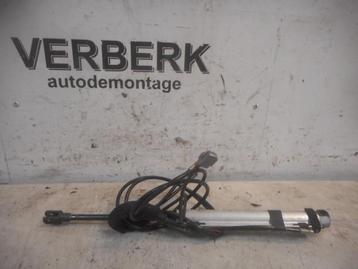 GASDRUKVEER CABRIODAK links Ford Focus 2 C+C beschikbaar voor biedingen