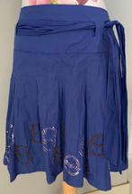 CNB FASHION magnifique jupe bleu roi 44, Comme neuf, CNB FASHION, Taille 42/44 (L), Sous le genou