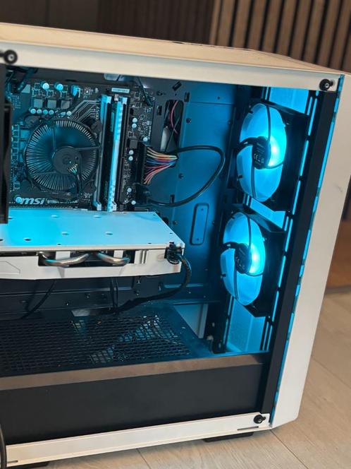 Volledige Gaming Setup te Koop – PC + Monitoren + Toetsen +, Games en Spelcomputers, Games | Pc, Zo goed als nieuw, Role Playing Game (Rpg)