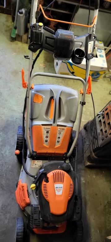 Tondeuse auto tracté starter électrique  beschikbaar voor biedingen