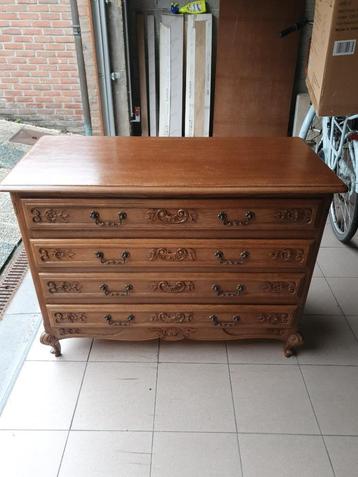 Commode Louis XV (Franse landelijke) - stijl - 4 lades beschikbaar voor biedingen