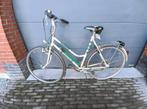 Oudere sportieve damesfiets Batavus, ideaal voor studenten, Fietsen en Brommers, Fietsen | Dames | Damesfietsen, Ophalen, Gebruikt