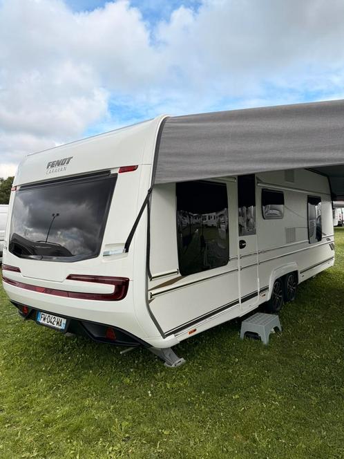 Fendt-diamant, Caravans en Kamperen, Caravans, Particulier, tot en met 4, 1500 - 2000 kg, Rondzit, Fendt, Dwarsbed, Omvormbare zithoek