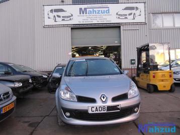 RENAULT CLIO 3 1.2 16V MOTORBLOK D4F MOTOR, Gebruikt, Renault