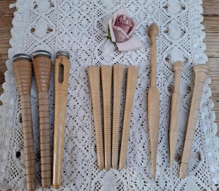 Lotje Franse brocante houten klosjes 2, Antiek en Kunst, Curiosa en Brocante, Ophalen of Verzenden