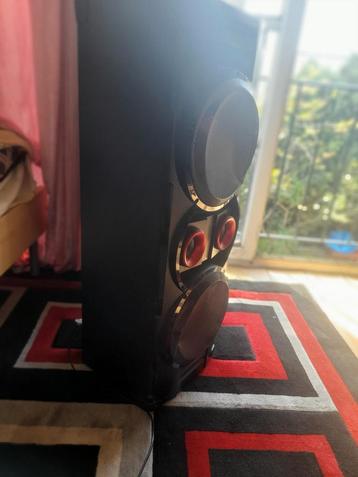 Speaker Poss  beschikbaar voor biedingen