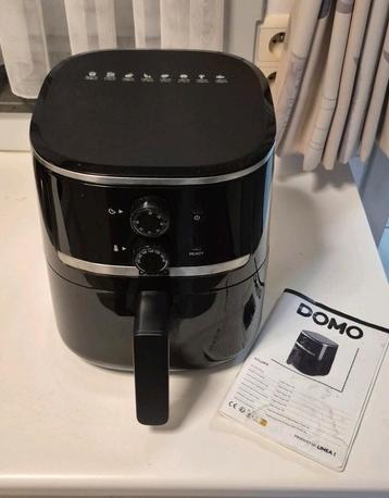 Airfryer Domo, weg wegens rusthuis beschikbaar voor biedingen