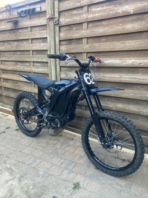 2024 Surron Light Bee X, Fietsen en Brommers, Brommers | Crossbrommers, Gebruikt, Overige merken, Ophalen