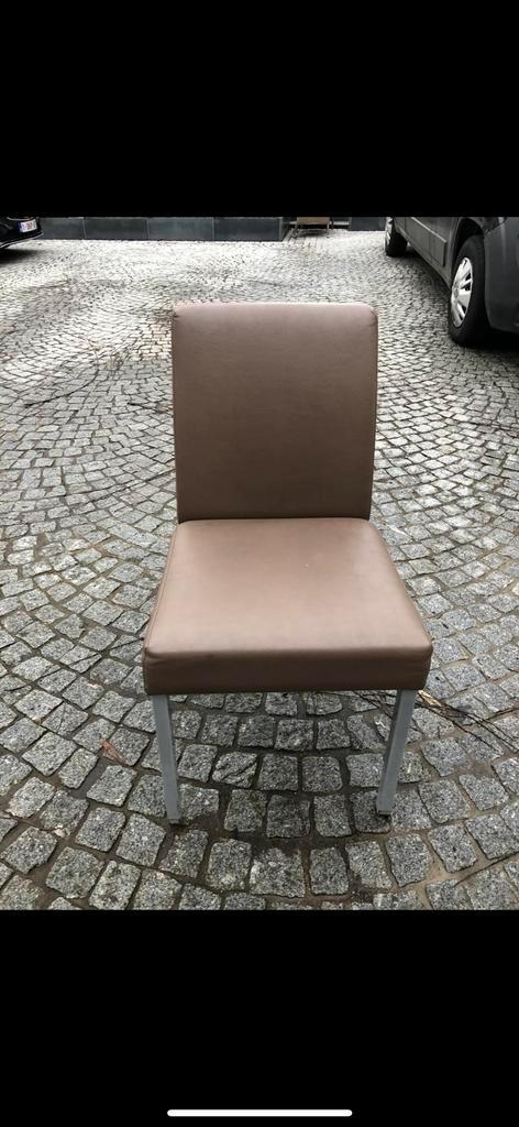 21chaises d’horeca, Huis en Inrichting, Stoelen, Gebruikt, Vijf, Zes of meer stoelen, Leer, Bruin, Ophalen
