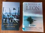 Boek - Donna Leon - Dood in den vreemde - Onrustig tij, Utilisé, Enlèvement ou Envoi