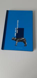 Boek Une ville une collection La Louviere, Ophalen of Verzenden, Zo goed als nieuw