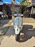 VESPA PRIMAVERA 50, Fietsen en Brommers, Scooters | Piaggio, Ophalen, Overige modellen, Benzine, 50 cc