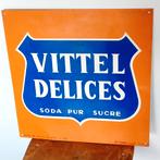 Panneau d'affichage en métal Vittel 1959, Enlèvement ou Envoi, Comme neuf, Panneau publicitaire