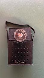 Vintage draagbare radio 1960, Enlèvement