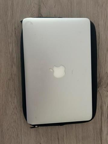 Macbook air 11 pouce 2014 beschikbaar voor biedingen