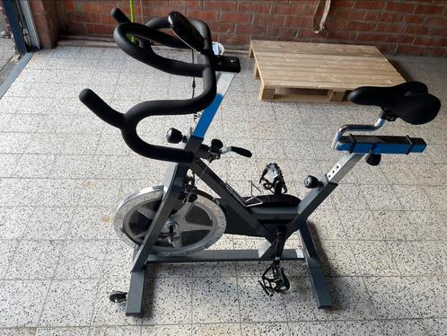 Tunturi Hometrainer, Sport en Fitness, Fitnessapparatuur, Zo goed als nieuw, Hometrainer, Benen, Metaal, Ophalen