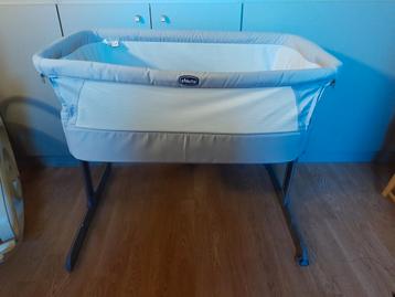 co-sleeper Chicco next2me lichtgrijs beschikbaar voor biedingen