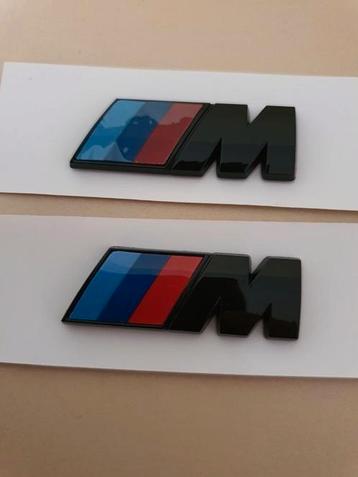2 logos latéraux pour garde-boue  Bmw M > noir/argent 