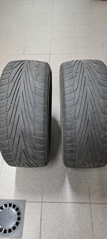 2 uniroyal banden  beschikbaar voor biedingen