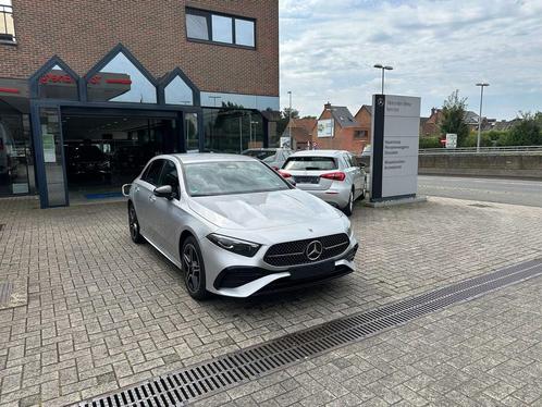 Mercedes-Benz A-Klasse 250 e Facelift AMG - Night pakket - K, Autos, Mercedes-Benz, Entreprise, Achat, Classe A, ABS, Caméra de recul