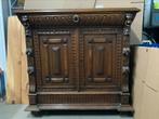 Mechelse kast, Ophalen