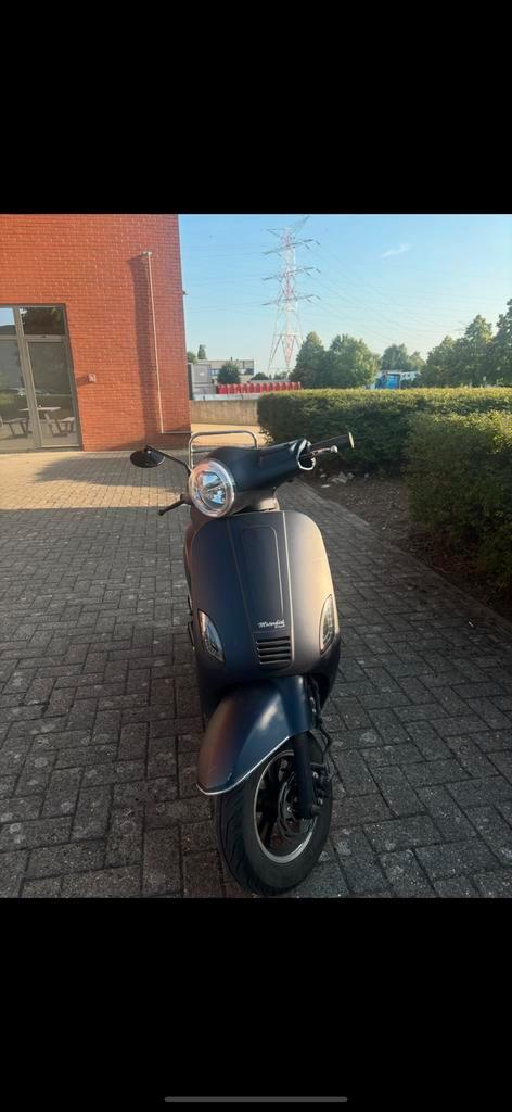 Gts Toscana matblauw a klasse, Fietsen en Brommers, Snorfietsen en Snorscooters, Zo goed als nieuw, Ophalen