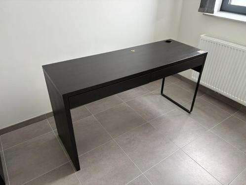 MICKE Desk, zwartbruin, 142x50 cm, Huis en Inrichting, Bureaus, Gebruikt, Bureau, Ophalen