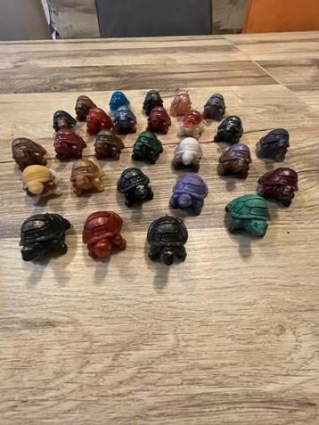 Collection de tortues en résine – Artisanat coloré! beschikbaar voor biedingen