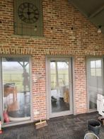 Deur en twee ramen vast, Enlèvement